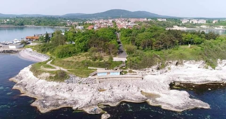 Апартаменти Кастро/Castro Apartments Țarevo Exterior foto