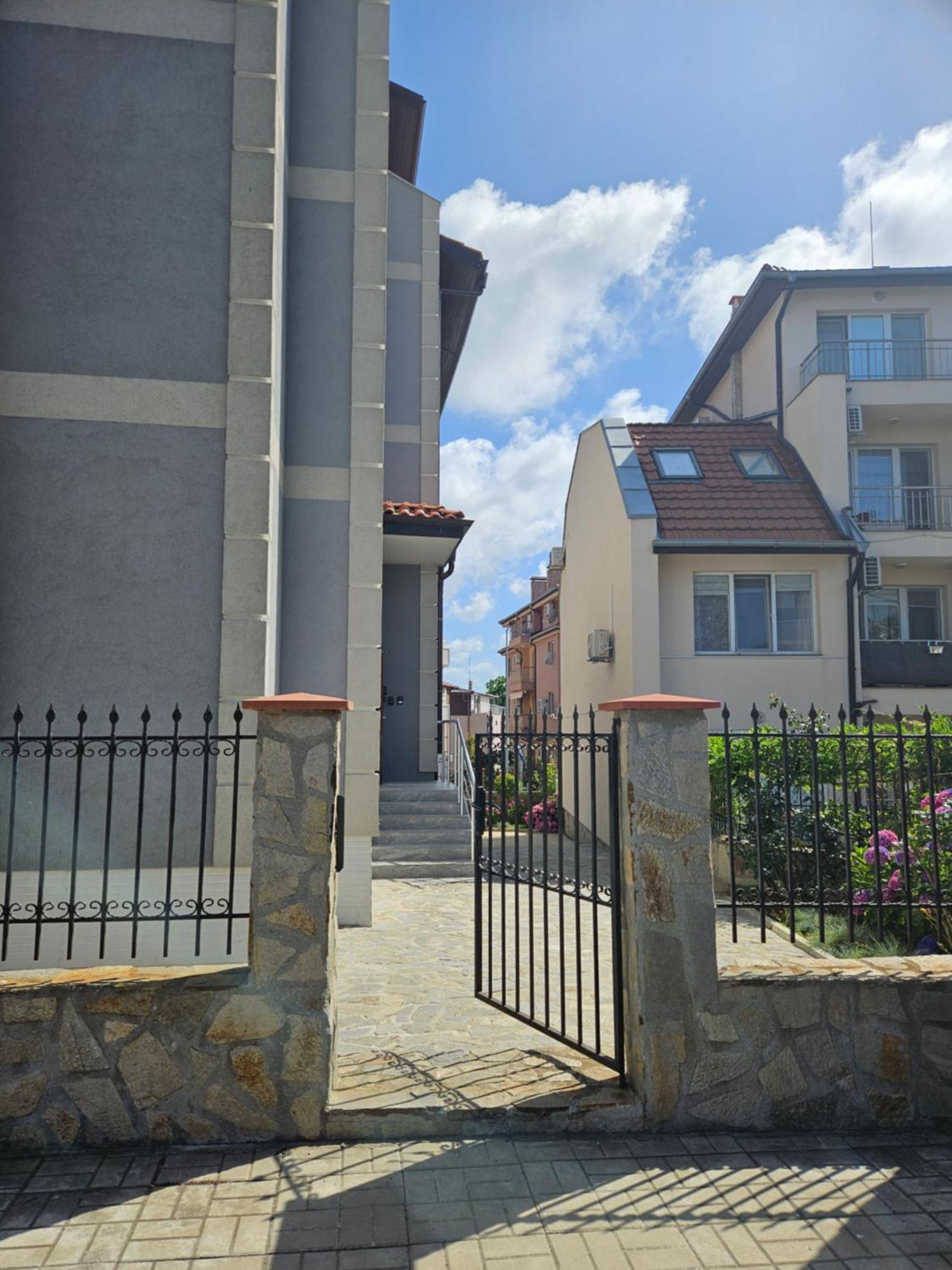Апартаменти Кастро/Castro Apartments Țarevo Exterior foto
