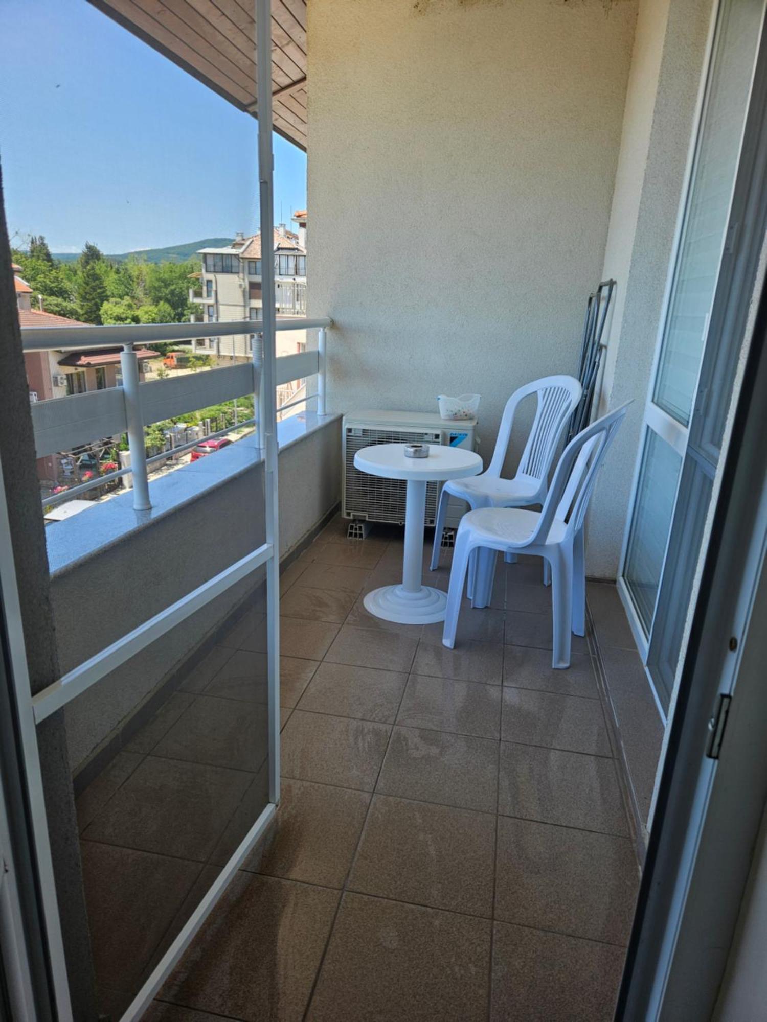 Апартаменти Кастро/Castro Apartments Țarevo Exterior foto