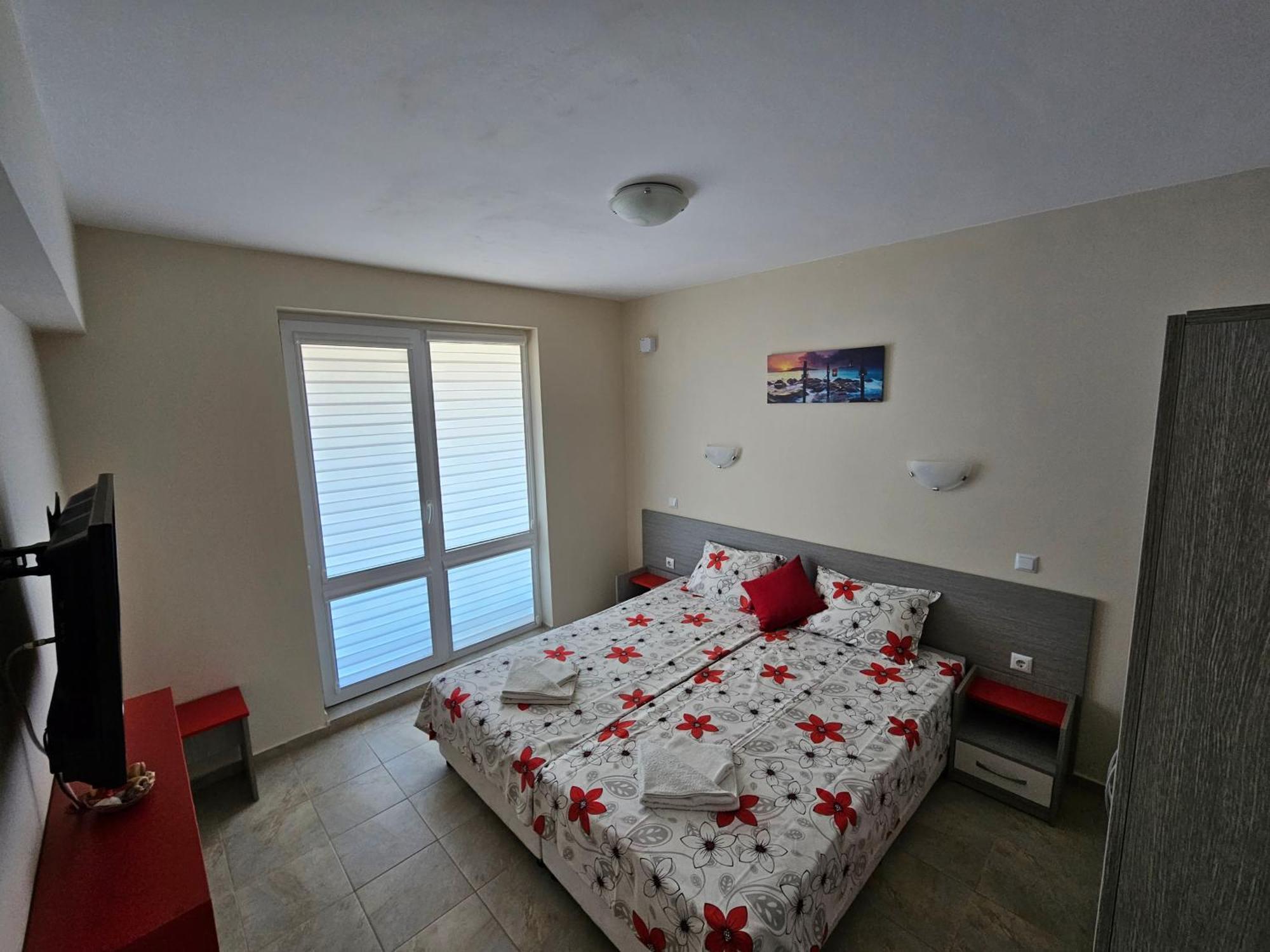 Апартаменти Кастро/Castro Apartments Țarevo Exterior foto