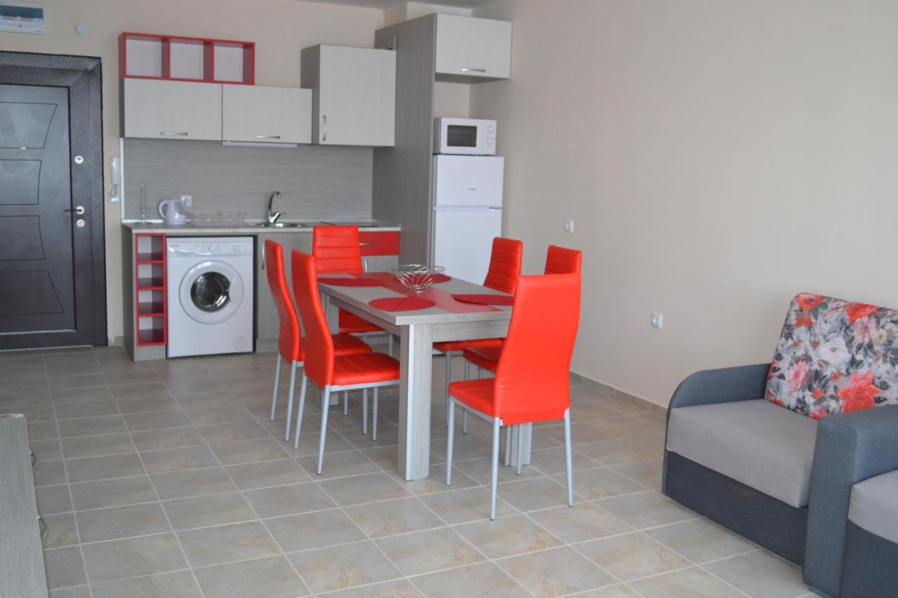 Апартаменти Кастро/Castro Apartments Țarevo Exterior foto